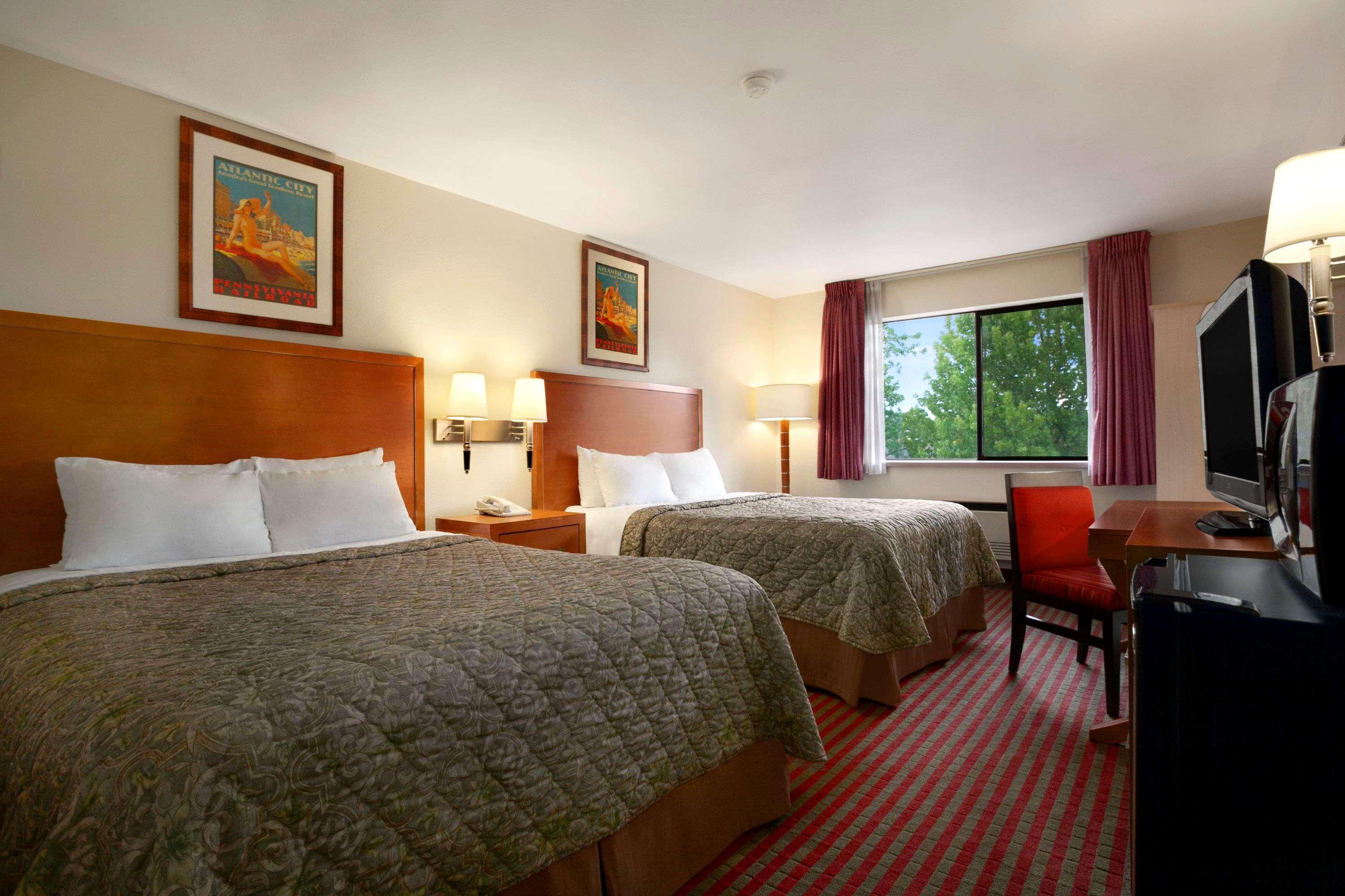 Colony Inn Kent Zewnętrze zdjęcie